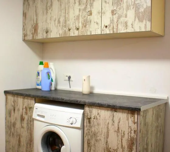 Evanna House * Szími